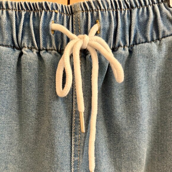 Forever 21 Drawstring Elastic Waistband Denim Joggers for Women (XS) - Picture 3 of 10